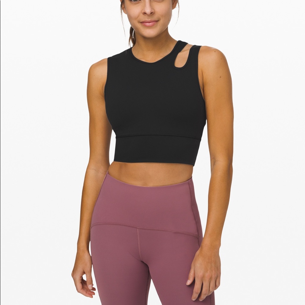 Lululemon Mastered Motion Cropped Tank